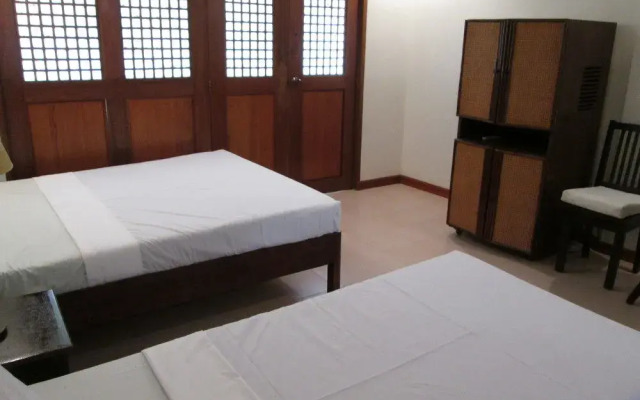 Sheridan Villas Boracay Station 1