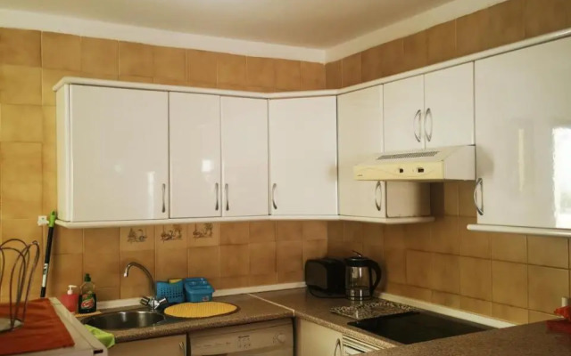 Excelent location 5 min to the beach