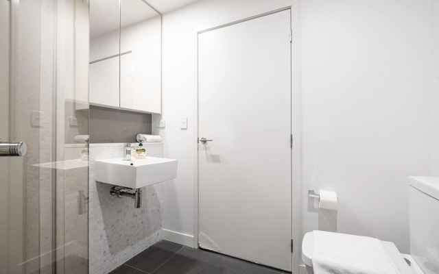 FS8010DBest view 2BR2BA in Footscray with pool and carpark WIFI