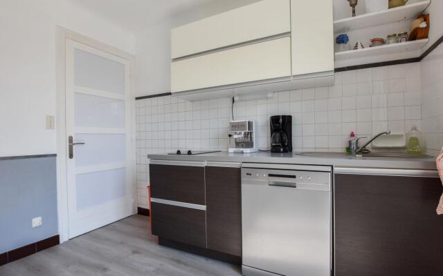 Serene Holiday Home in Pénestin, 300m from the beach