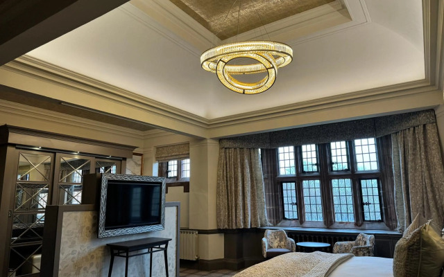 Abbey House Hotel