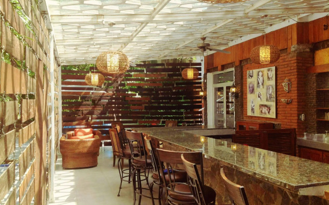 Hotel Cesar - Restaurante Bruciato