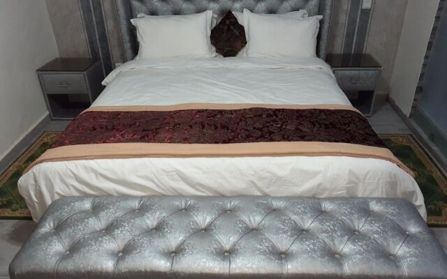 Hotel Atlantide
