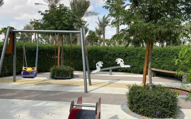 Modern 3BR townhouse in Damac Hills 2