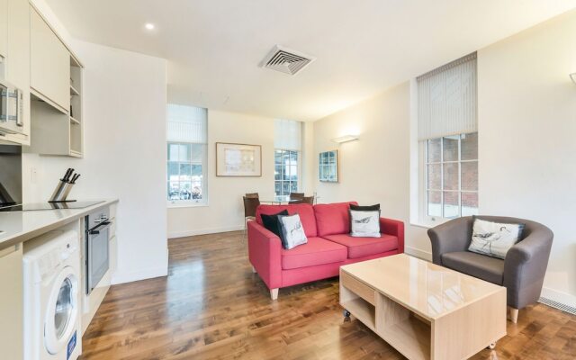 LCS Liverpool Street Apartments
