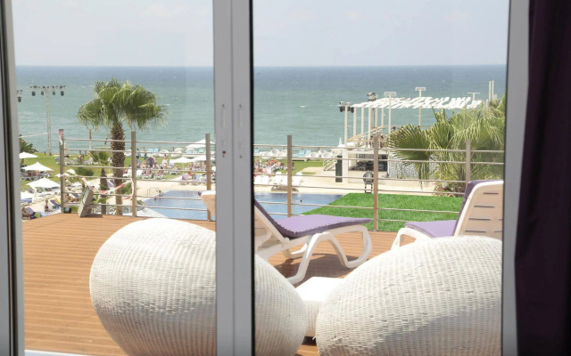 Senses Hotel and Resort
