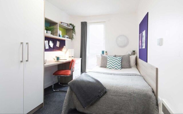 Vibrant Rooms STUDENTS Only - COVENTRY