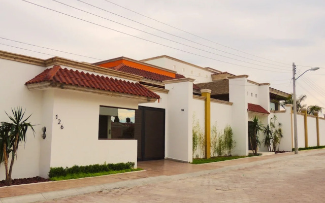 Royal Serennia Small Hotel Boutique