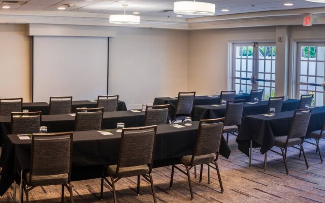 Courtyard by Marriott - Naples