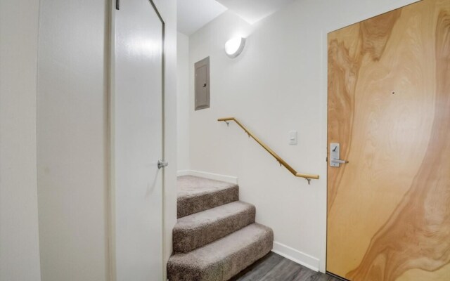 CozySuites The Block Skybridge Access