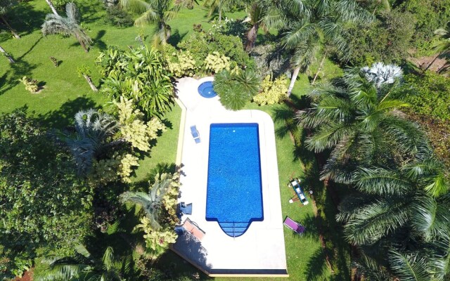 La Finca Lodge
