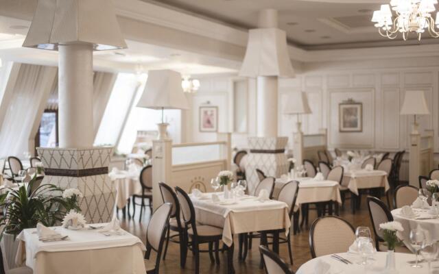 Grand Hotel Vostok
