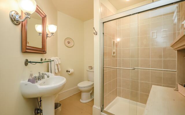 The Charlotte Hotel & Restaurant