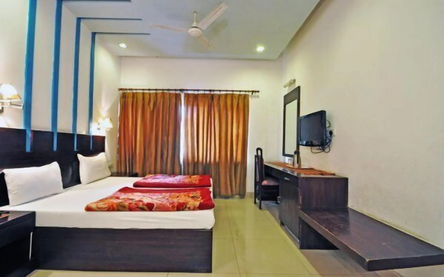 Hotel Raj Darbar – Guest Rooms – Amritsar