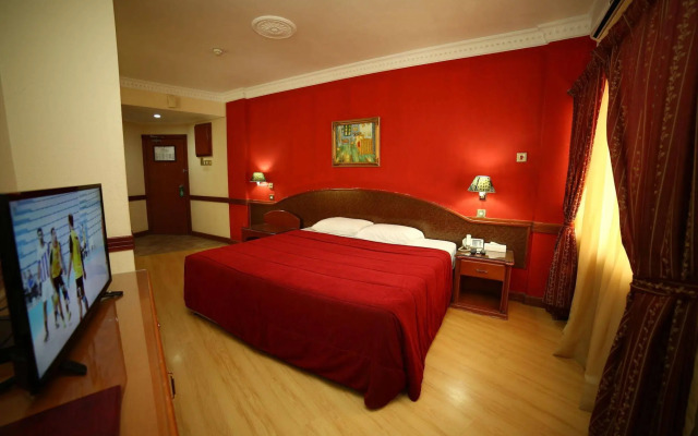 Awal Hotel