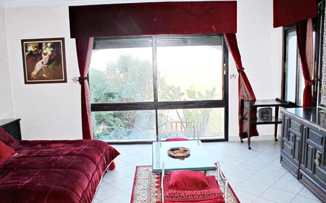 Aux Moules de Harhoura Rabat