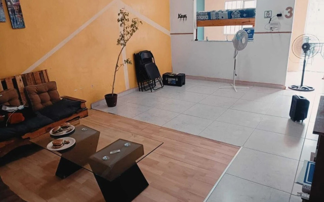 El Costeñito Hostal - Hostel