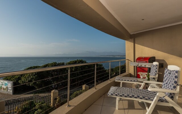 The Lookout at Whale Cove