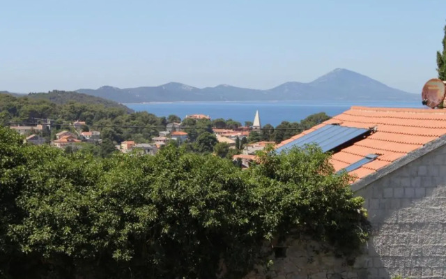 Apartments with a parking space Veli Losinj, Losinj - 8060