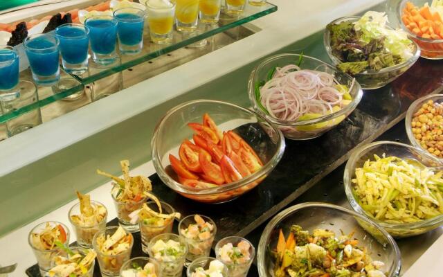 Goldfinch Hotel Delhi NCR