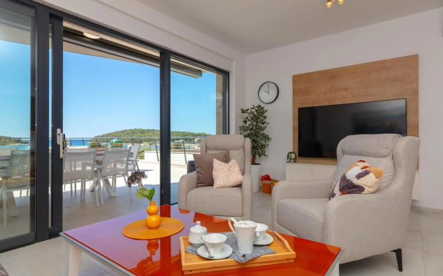 Apartman Oranž
