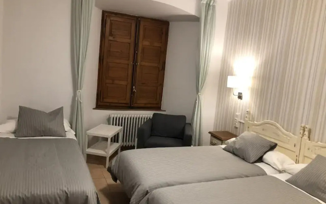 Hostal Monasterio de Valvanera