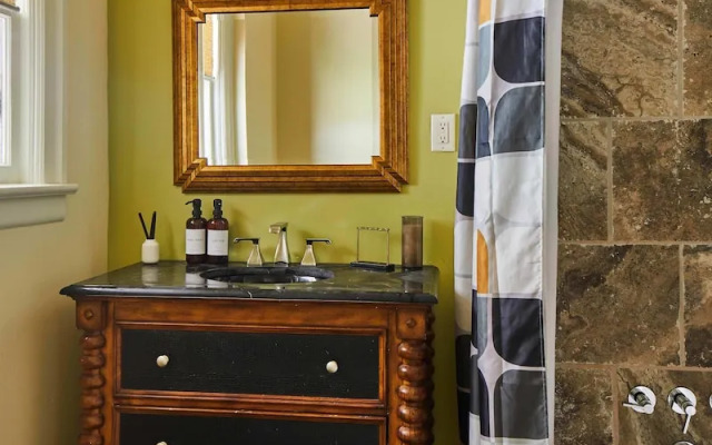 Eden Brae - Birmingham s Premier Retreat