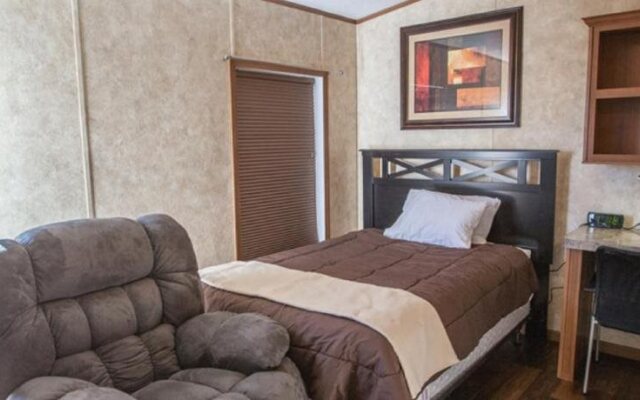 Cuero Oilfield Housing