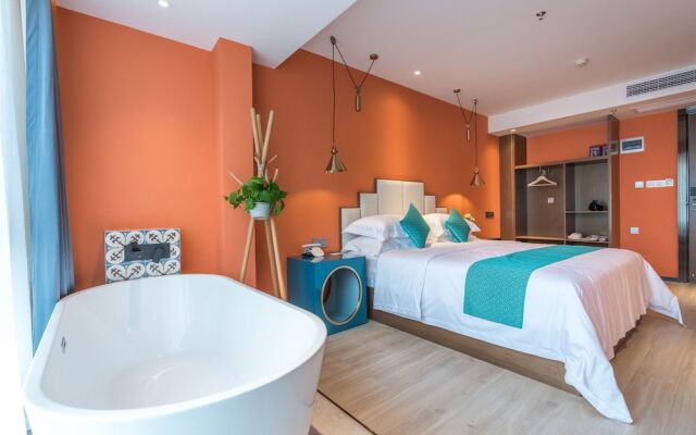 Bizca Art Hostel