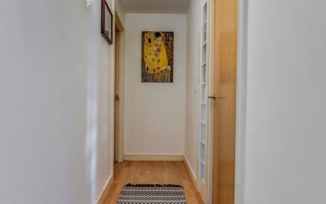 Bright, Spacious 2BR Ancoats Apt for 4 W/balcony