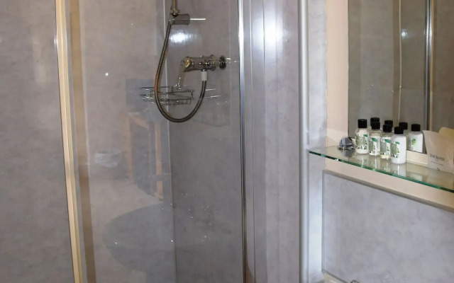 Saplinbrae Hotel and Lodges