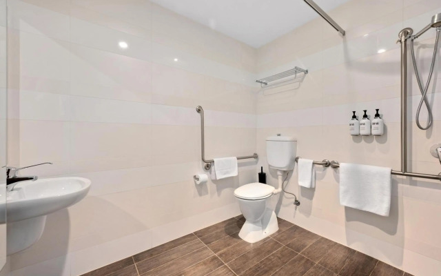 Quality Hotel Taylors Lakes