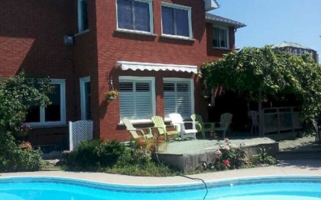 Sunrise Bed & Breakfast