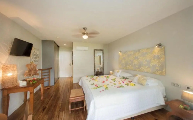 Raiatea Lodge Hotel