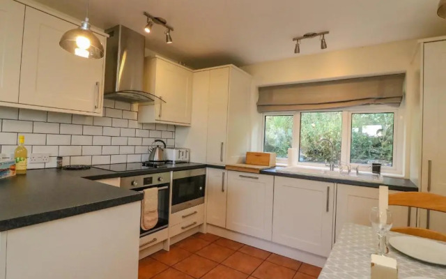 Mimosa Cottage, West Bexington