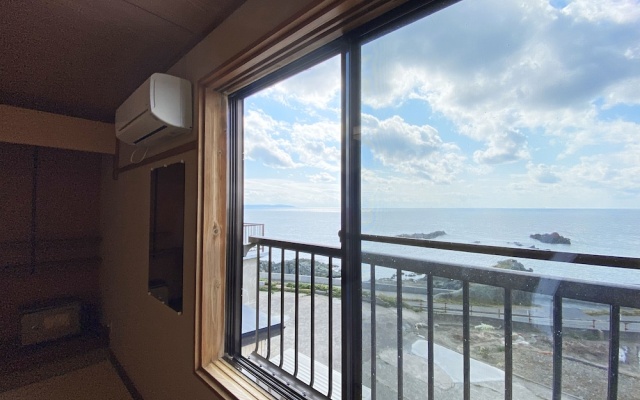 Shikishimaso – Balcony – Sado