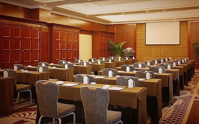 Pinghu Sun Lake Hotel