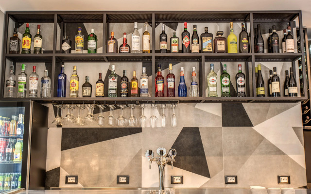 Apollo Boutique Hotel