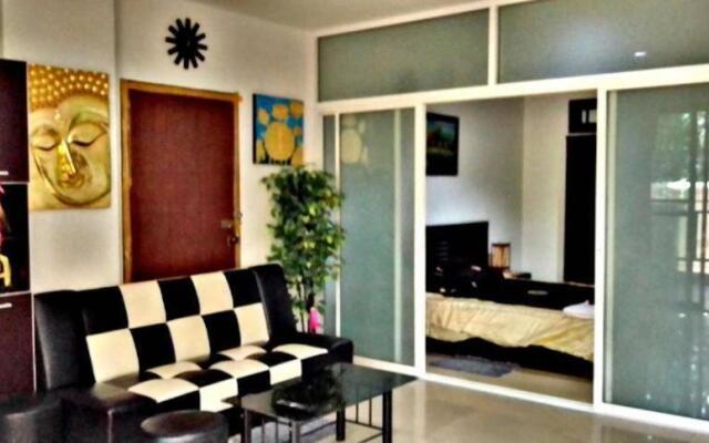 Wongamat Privacy Apartment for 1-6 People