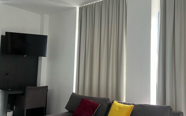 Stargaze Forum Hotel