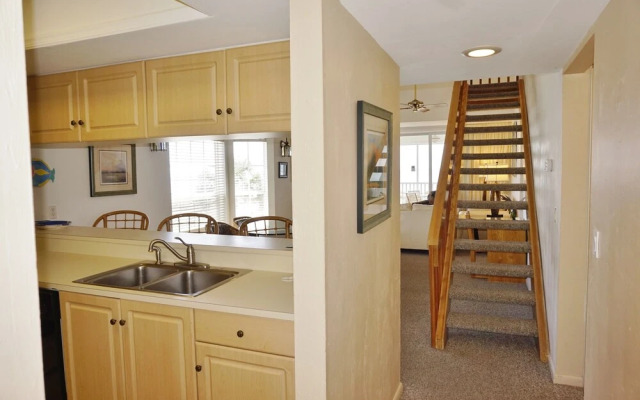 Palm Island 3 Bedroom Deluxe Villa by RedAwning