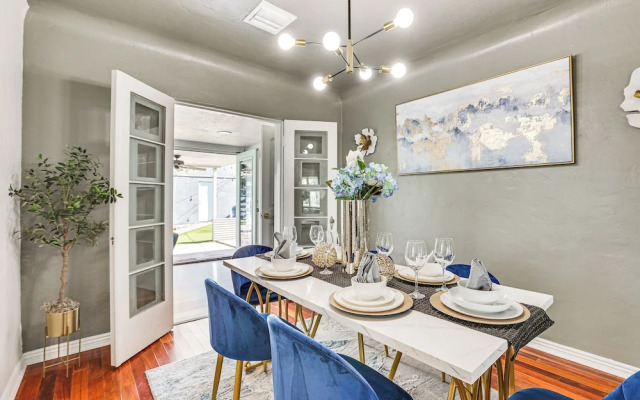 Bar & Fire Pit: Pet-friendly Phoenix 'La Casita'