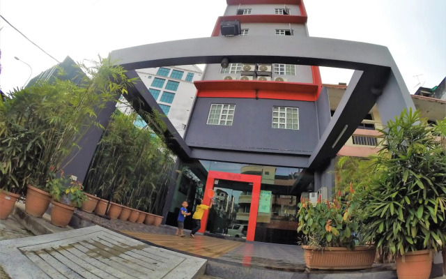Adamson Park Hotel