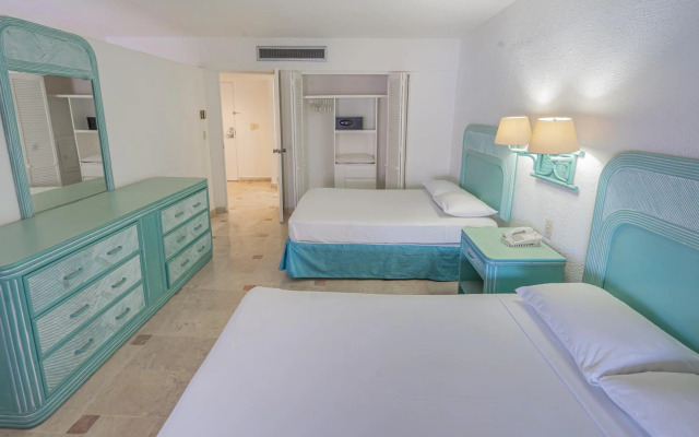 Playa Suites