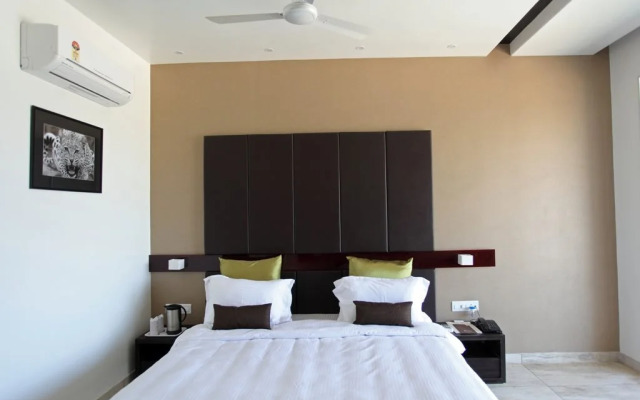 Hotel The Grand Daksh Somnath
