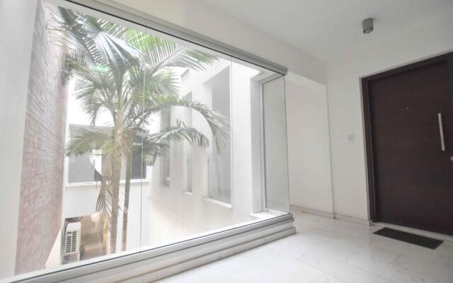 Executive apt Nicosia Center free parking/wifi