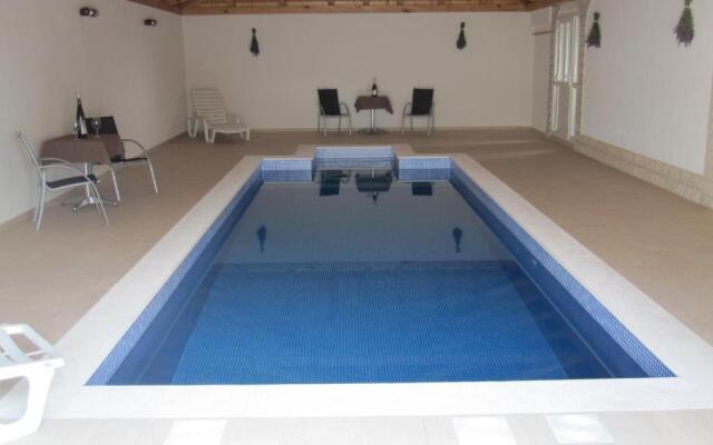 Villa Lily