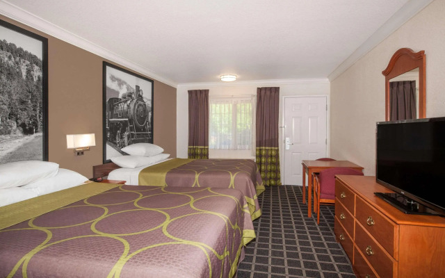 Super 8 By Wyndham Willits