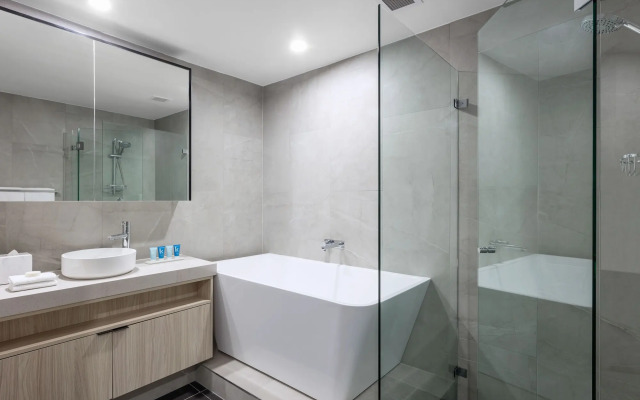 Meriton Suites Bondi Junction