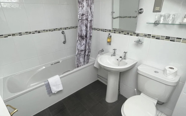Bryn Derwen Guest House